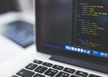 Falle di sistema e bug: come garantire sicurezza ai software