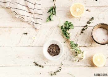 Avantages de l'herbe en peigne pour les cheveux