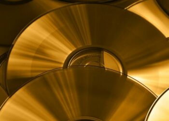 Creare immagine di backup di CD e DVD