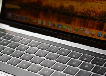 Lisez les sous-titres sous chaque vidéo ou musique dans Chrome