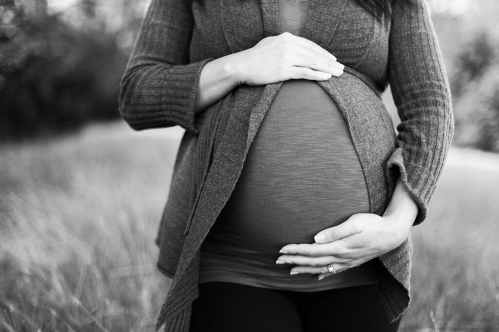 Huile de magnésium pour femme enceinte : avantages ou inconvénients ?