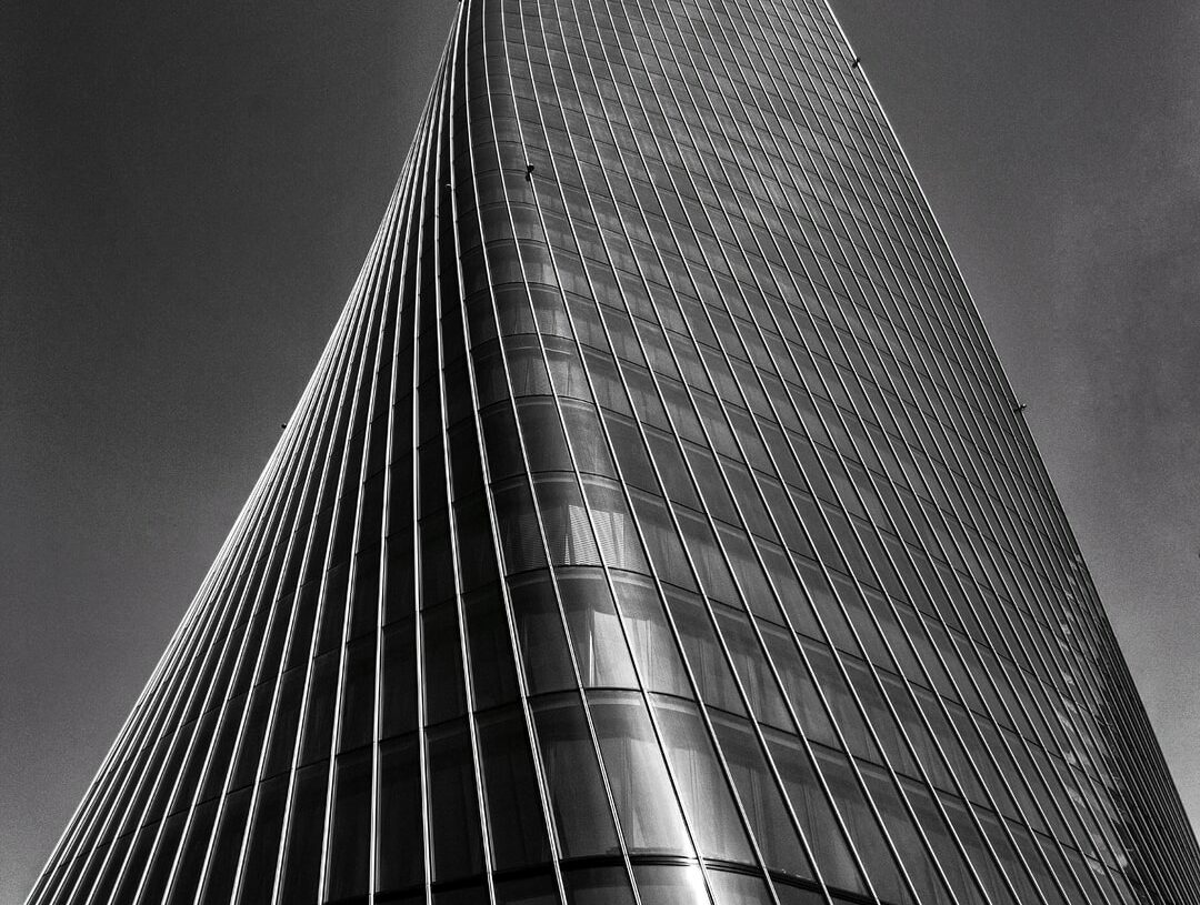 Paroles et traduction Wild Life de OneRepublic, pièce de Nuvole