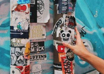 Lire le texte de Morositas de Federica Carta ft Random