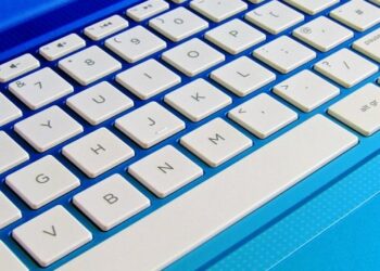 Creare ISO Windows 10 per l