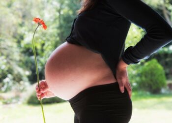 Précautions en cas de fin de grossesse après 35 ans