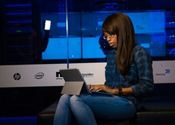 Découvrons les nouveautés de la version bêta de WhatsApp 2.21.13.17